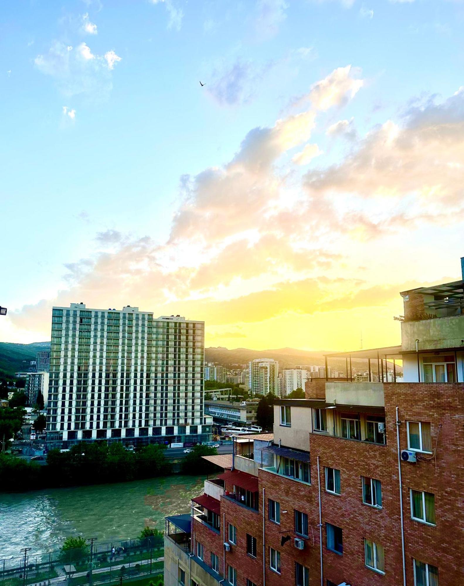 Easy Rest Apartment Tbilisi Exterior foto